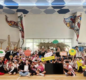 和逸飯店及慕軒飯店做公益，捐贈物資予高雄市巴楠花部落中小學